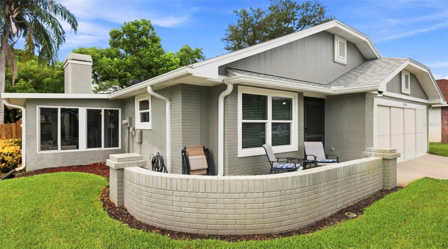 Se Corner -Sunroom