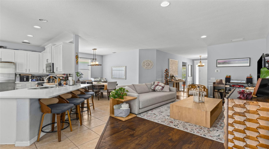 Lakewood Ranch, Florida 34202, 4 Bedroom Bedrooms, ,3 Bathroombathrooms,Residential,For Sale,Cattle Egret,0,Mfra4702693