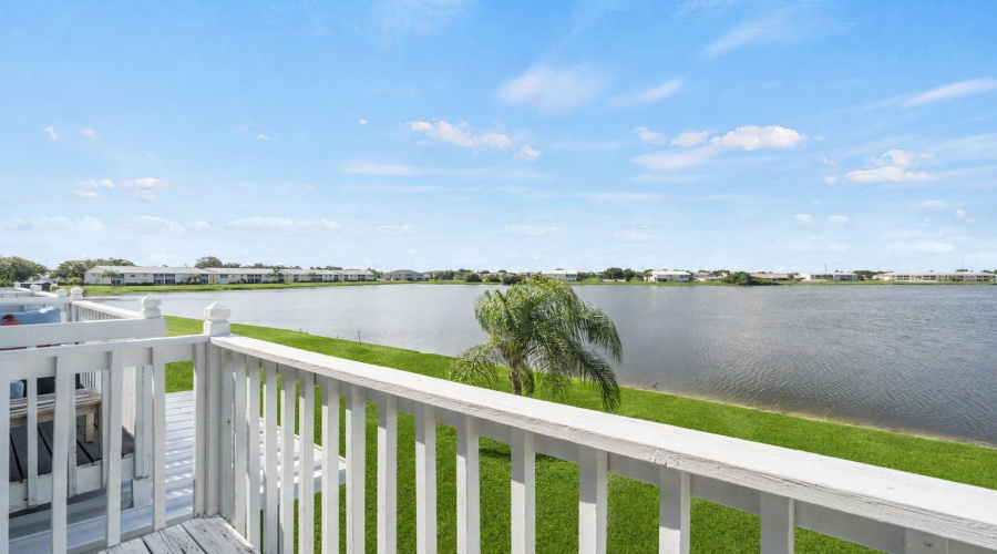 Punta Gorda, Florida 33983, 2 Bedroom Bedrooms, ,2 Bathroombathrooms,Residential,For Sale,Rampart,0,Mfrc7529938