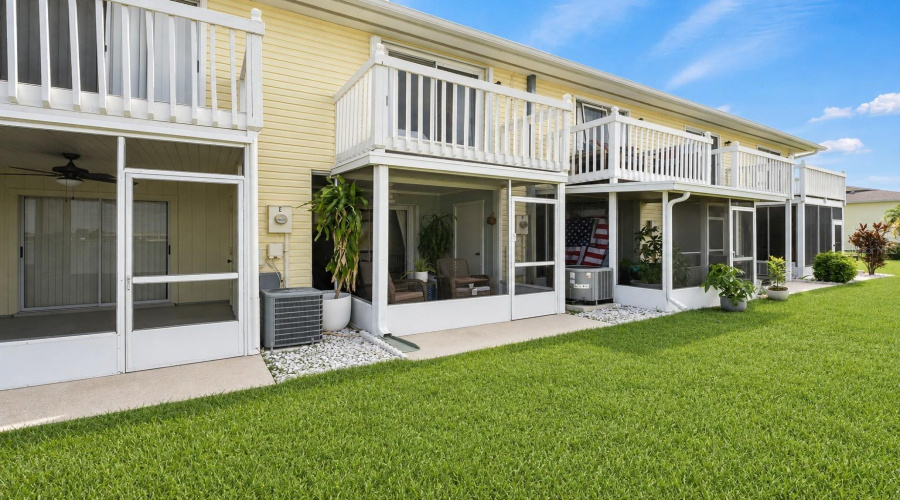Punta Gorda, Florida 33983, 2 Bedroom Bedrooms, ,2 Bathroombathrooms,Residential,For Sale,Rampart,0,Mfrc7529938