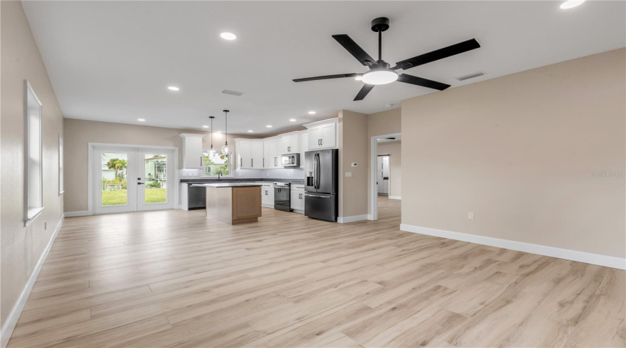Oak Hill, Florida 32759, 3 Bedroom Bedrooms, ,2 Bathroombathrooms,Residential,For Sale,Indian Creek,0,Mfrns1089019