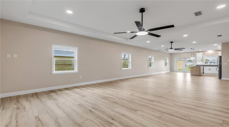 Oak Hill, Florida 32759, 3 Bedroom Bedrooms, ,2 Bathroombathrooms,Residential,For Sale,Indian Creek,0,Mfrns1089019