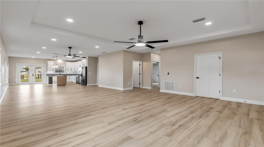 Oak Hill, Florida 32759, 3 Bedroom Bedrooms, ,2 Bathroombathrooms,Residential,For Sale,Indian Creek,0,Mfrns1089019