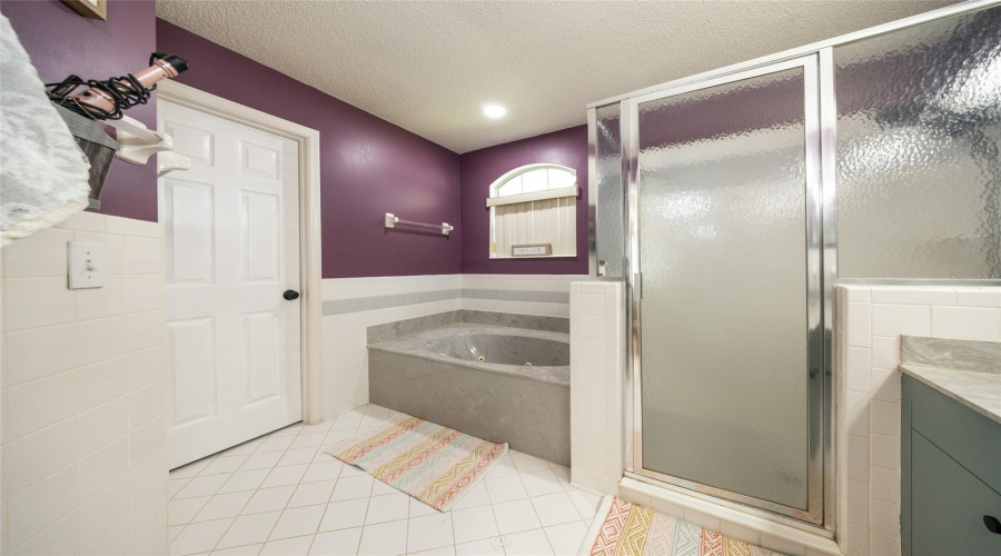 Soaking Tub