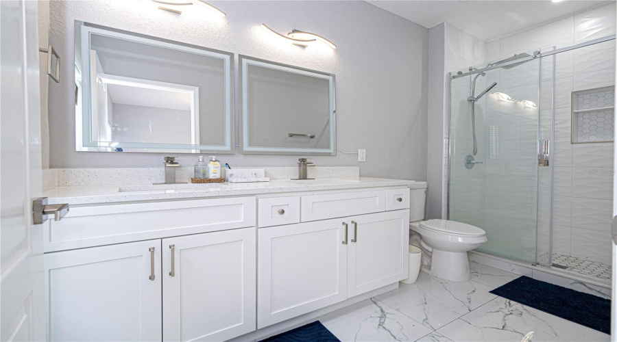 Kissimmee, Florida 34746, 4 Bedroom Bedrooms, ,3 Bathroombathrooms,Residential,For Sale,Caravelle,0,Mfro6433617
