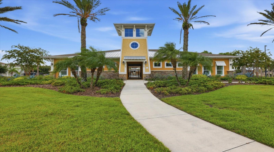 Bradenton, Florida 34211, 3 Bedroom Bedrooms, ,2 Bathroombathrooms,Residential,For Sale,Sky Acres,0,Mfrtb8541032