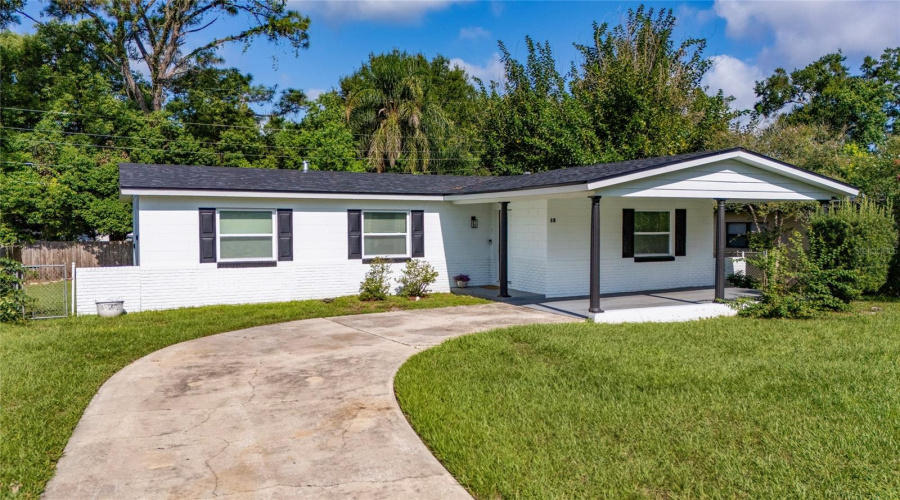 Altamonte Springs, Florida 32701, 3 Bedroom Bedrooms, ,2 Bathroombathrooms,Residential,For Sale,Woodling,0,Mfro6434865