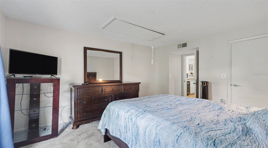 St Petersburg, Florida 33716, 3 Bedroom Bedrooms, ,2 Bathroombathrooms,Residential,For Sale,112Th,0,Mfrtb8533504