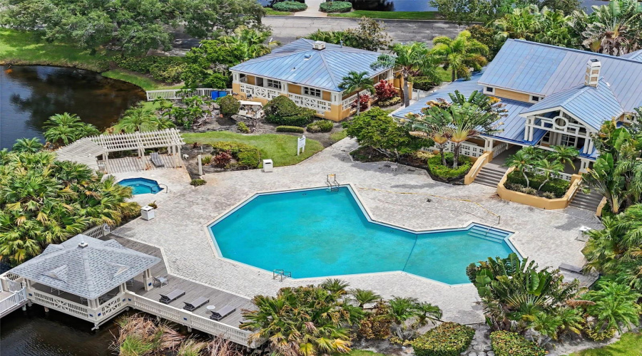 St Petersburg, Florida 33716, 3 Bedroom Bedrooms, ,2 Bathroombathrooms,Residential,For Sale,112Th,0,Mfrtb8533504