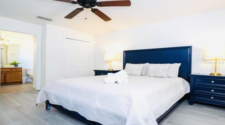 Davenport, Florida 33837, 6 Bedroom Bedrooms, ,5 Bathroombathrooms,Residential,For Sale,Orange Cosmos,0,Mfrl4964482