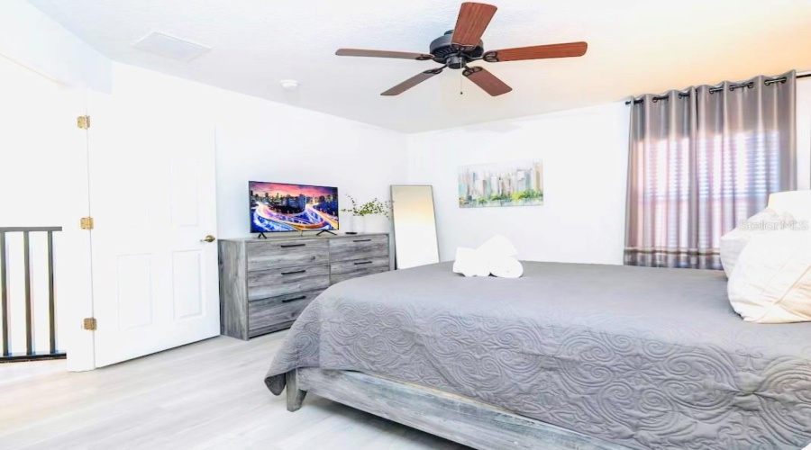 Davenport, Florida 33837, 6 Bedroom Bedrooms, ,5 Bathroombathrooms,Residential,For Sale,Orange Cosmos,0,Mfrl4964482