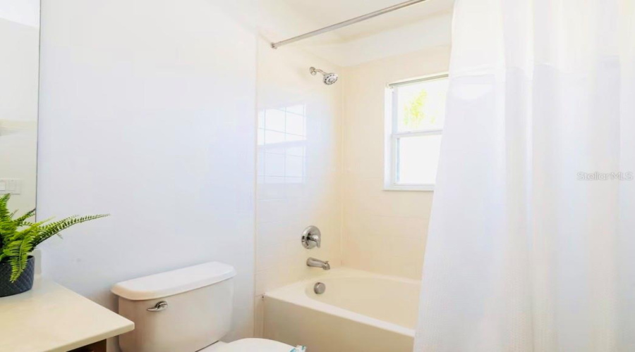 Davenport, Florida 33837, 6 Bedroom Bedrooms, ,5 Bathroombathrooms,Residential,For Sale,Orange Cosmos,0,Mfrl4964482