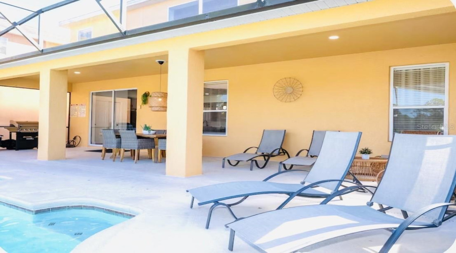 Davenport, Florida 33837, 6 Bedroom Bedrooms, ,5 Bathroombathrooms,Residential,For Sale,Orange Cosmos,0,Mfrl4964482