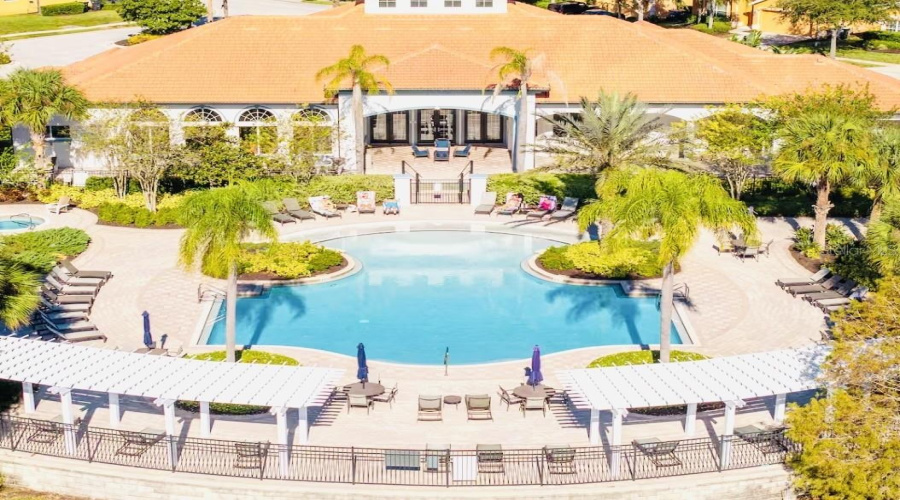 Davenport, Florida 33837, 6 Bedroom Bedrooms, ,5 Bathroombathrooms,Residential,For Sale,Orange Cosmos,0,Mfrl4964482