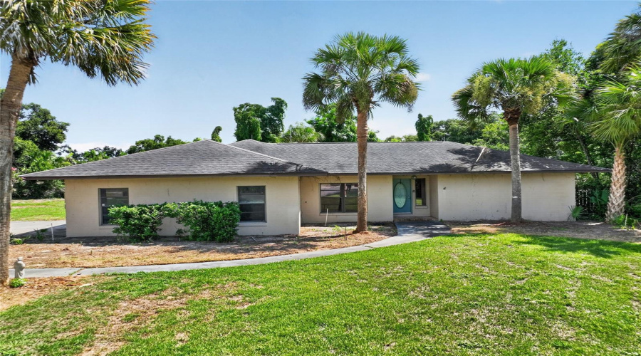 Mount Dora, Florida 32757, 3 Bedroom Bedrooms, ,2 Bathroombathrooms,Residential,For Sale,Sussex,0,Mfrg5114450