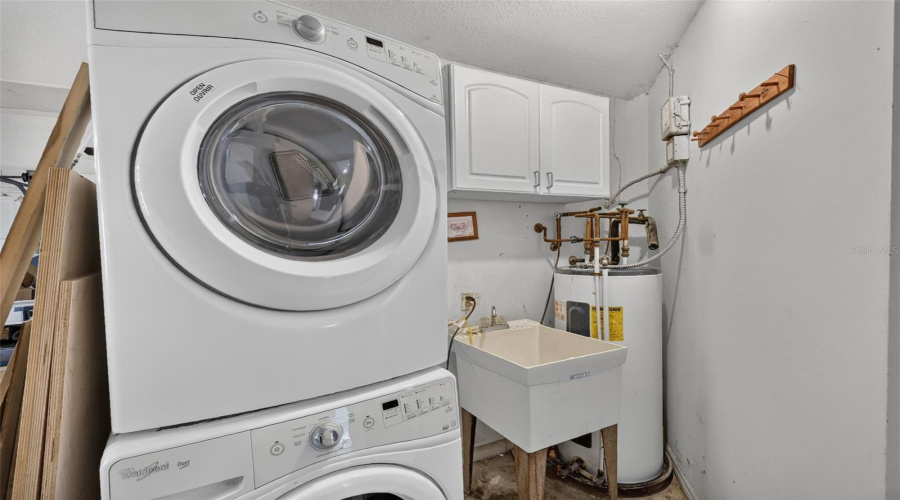Laundry Area In Garage