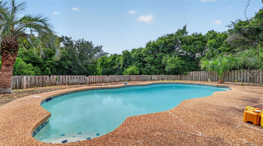 Mount Dora, Florida 32757, 3 Bedroom Bedrooms, ,2 Bathroombathrooms,Residential,For Sale,Sussex,0,Mfrg5114450