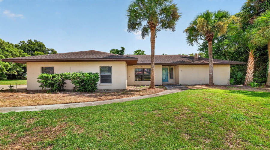 Mount Dora, Florida 32757, 3 Bedroom Bedrooms, ,2 Bathroombathrooms,Residential,For Sale,Sussex,0,Mfrg5114450