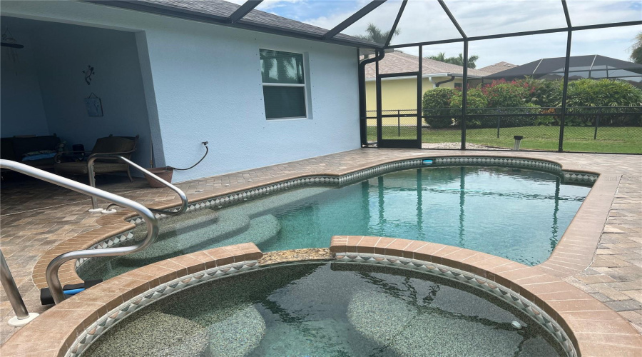 Rotonda West, Florida 33947, 3 Bedroom Bedrooms, ,2 Bathroombathrooms,Residential,For Sale,Broadmoor,0,Mfrd6148501