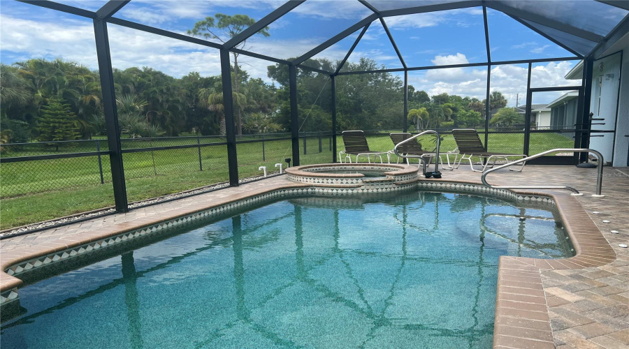 Rotonda West, Florida 33947, 3 Bedroom Bedrooms, ,2 Bathroombathrooms,Residential,For Sale,Broadmoor,0,Mfrd6148501