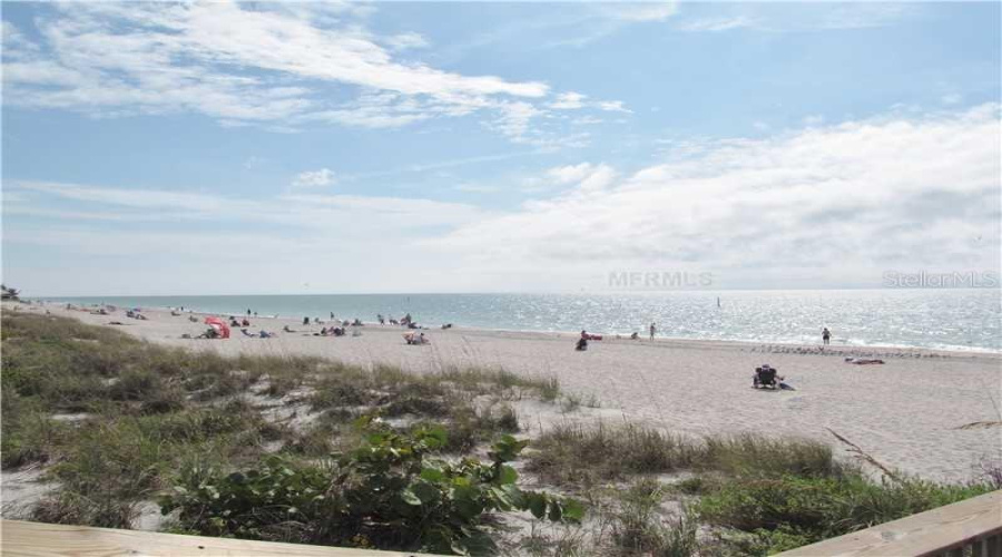 Rotonda West, Florida 33947, 3 Bedroom Bedrooms, ,2 Bathroombathrooms,Residential,For Sale,Broadmoor,0,Mfrd6148501