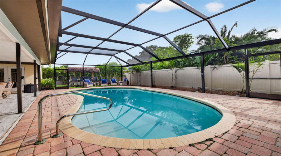 St Petersburg, Florida 33702, 4 Bedroom Bedrooms, ,3 Bathroombathrooms,Residential,For Sale,75Th,0,Mfrtb8540993