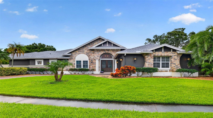 St Petersburg, Florida 33702, 4 Bedroom Bedrooms, ,3 Bathroombathrooms,Residential,For Sale,75Th,0,Mfrtb8540993
