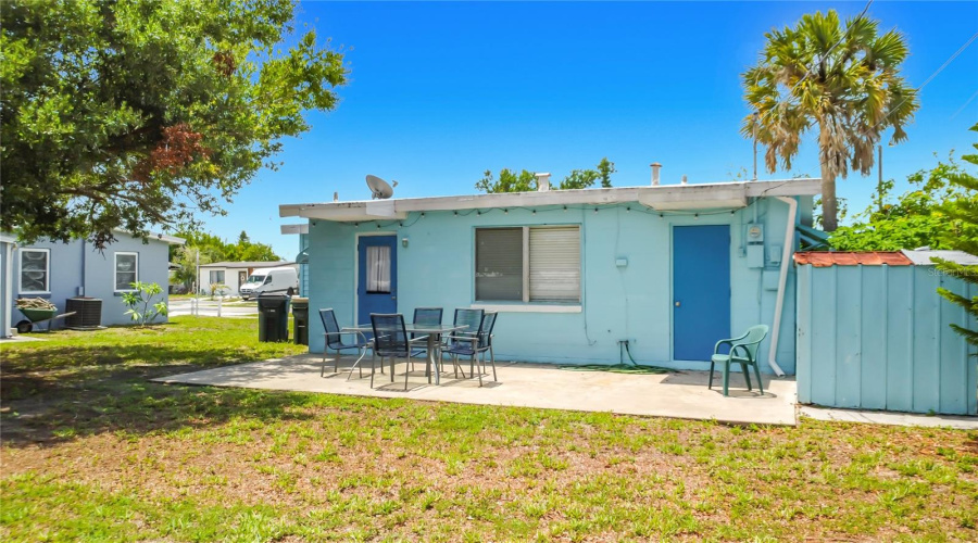 North Port, Florida 34287, 2 Bedroom Bedrooms, ,1 Bathroombathrooms,Residential,For Sale,Bumford,0,Mfrtb8542937