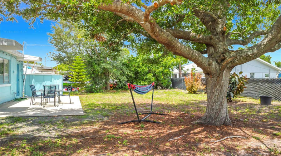 North Port, Florida 34287, 2 Bedroom Bedrooms, ,1 Bathroombathrooms,Residential,For Sale,Bumford,0,Mfrtb8542937