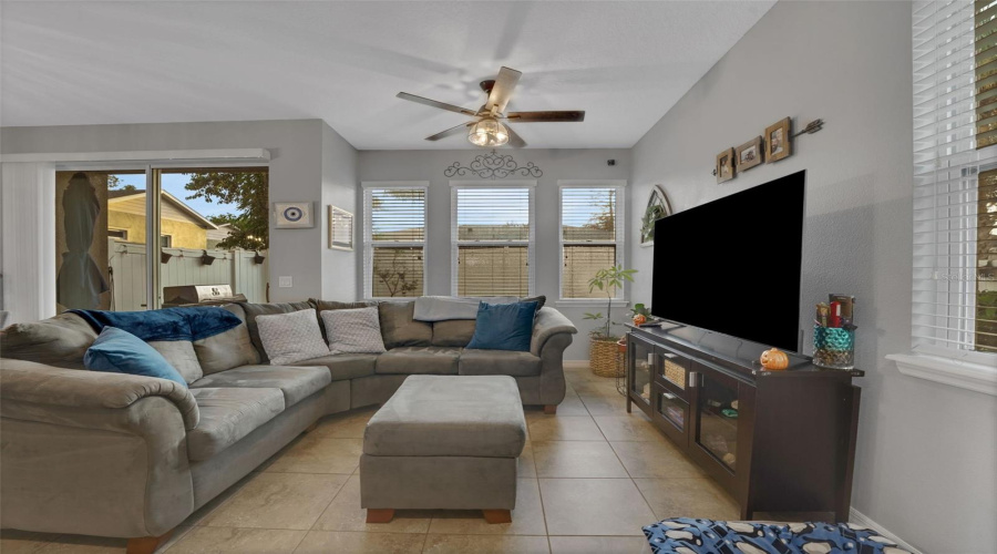 Sanford, Florida 32773, 3 Bedroom Bedrooms, ,2 Bathroombathrooms,Residential,For Sale,Peterson,0,Mfro6435802