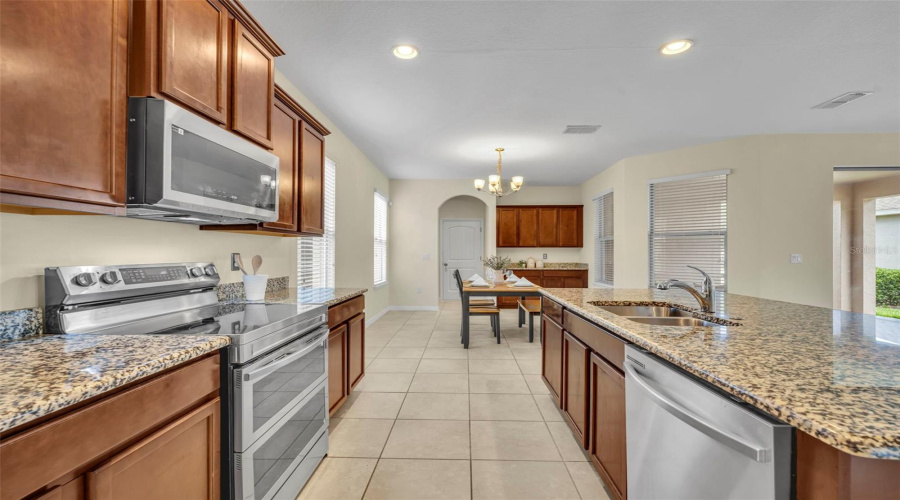 Winter Garden, Florida 34787, 4 Bedroom Bedrooms, ,3 Bathroombathrooms,Residential,For Sale,Bayview Crossing,0,Mfro6412974