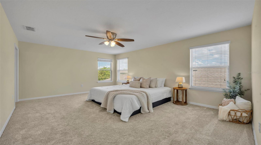 Winter Garden, Florida 34787, 4 Bedroom Bedrooms, ,3 Bathroombathrooms,Residential,For Sale,Bayview Crossing,0,Mfro6412974