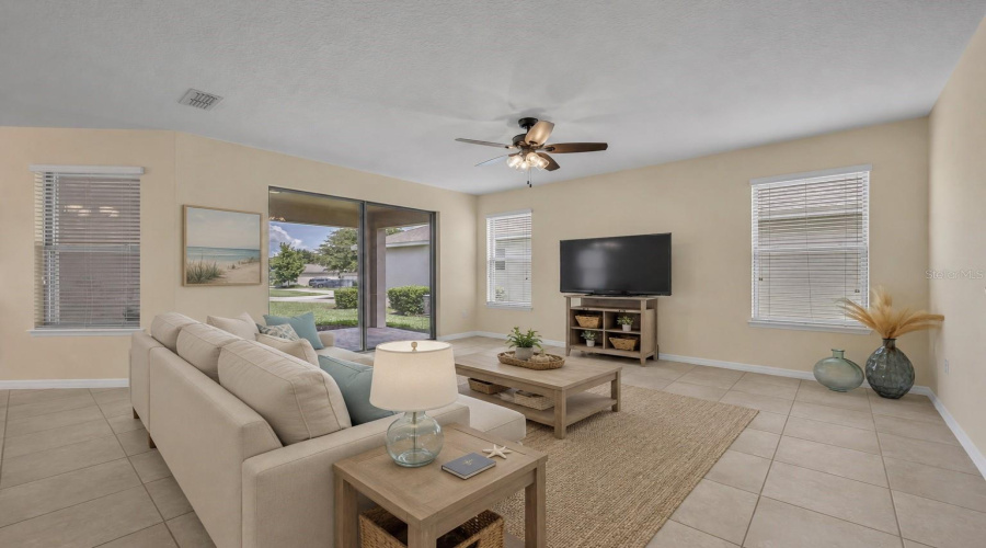 Winter Garden, Florida 34787, 4 Bedroom Bedrooms, ,3 Bathroombathrooms,Residential,For Sale,Bayview Crossing,0,Mfro6412974