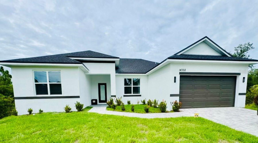 Port Charlotte, Florida 33981, 4 Bedroom Bedrooms, ,2 Bathroombathrooms,Residential,For Sale,Mcfarland,0,Mfro6364605