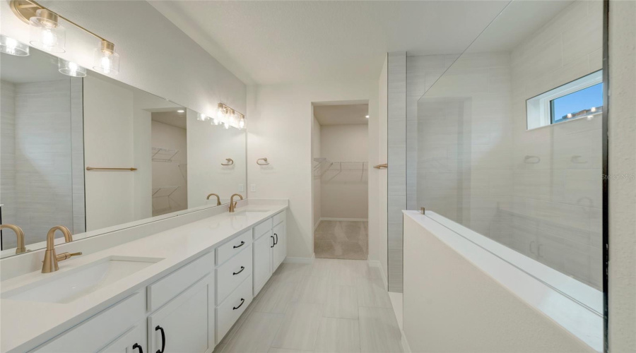 Owner'S Bath
