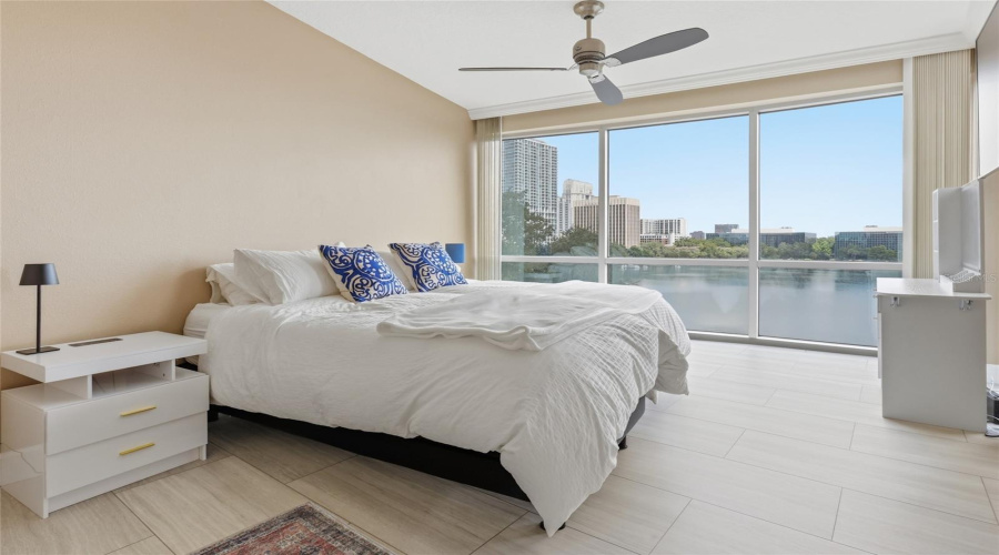 Orlando, Florida 32801, 3 Bedroom Bedrooms, ,2 Bathroombathrooms,Residential,For Sale,Central,0,Mfro6432138