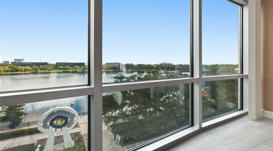 Orlando, Florida 32801, 3 Bedroom Bedrooms, ,2 Bathroombathrooms,Residential,For Sale,Central,0,Mfro6432138