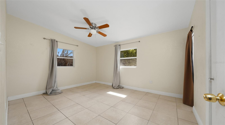 Orlando, Florida 32808, 3 Bedroom Bedrooms, ,1 Bathroombathrooms,Residential,For Sale,Robbins,0,Mfrs5152490