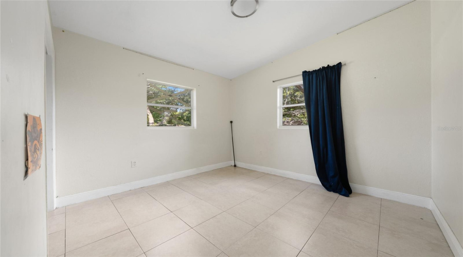 Orlando, Florida 32808, 3 Bedroom Bedrooms, ,1 Bathroombathrooms,Residential,For Sale,Robbins,0,Mfrs5152490
