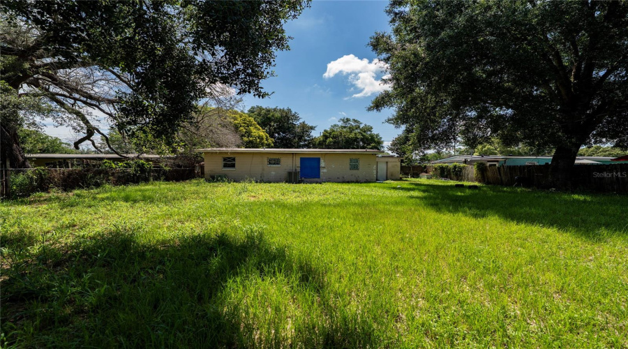 Orlando, Florida 32808, 3 Bedroom Bedrooms, ,1 Bathroombathrooms,Residential,For Sale,Robbins,0,Mfrs5152490