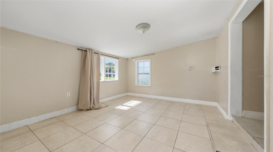 Orlando, Florida 32808, 3 Bedroom Bedrooms, ,1 Bathroombathrooms,Residential,For Sale,Robbins,0,Mfrs5152490