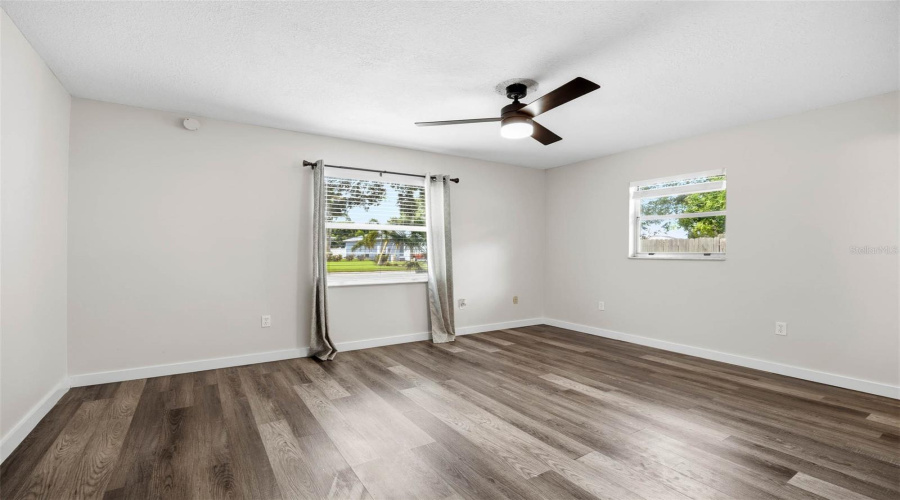 St Petersburg, Florida 33712, 2 Bedroom Bedrooms, ,2 Bathroombathrooms,Residential,For Sale,51St,0,Mfrtb8529671