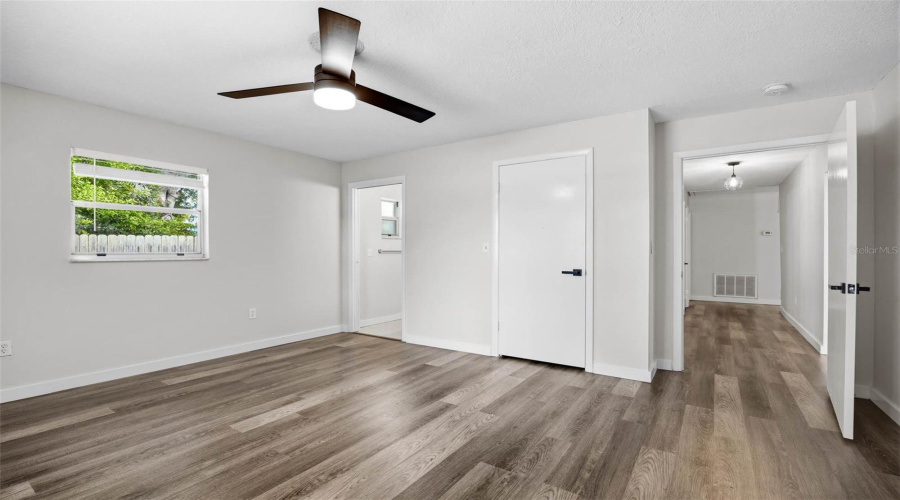 St Petersburg, Florida 33712, 2 Bedroom Bedrooms, ,2 Bathroombathrooms,Residential,For Sale,51St,0,Mfrtb8529671