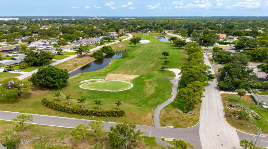 St Petersburg, Florida 33712, 2 Bedroom Bedrooms, ,2 Bathroombathrooms,Residential,For Sale,51St,0,Mfrtb8529671