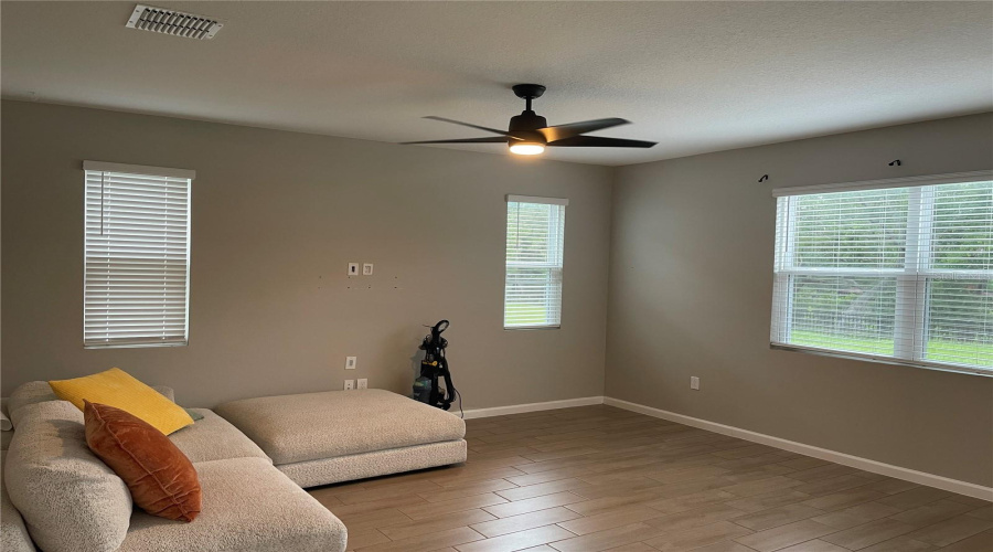 Kitchen/Dining/Living