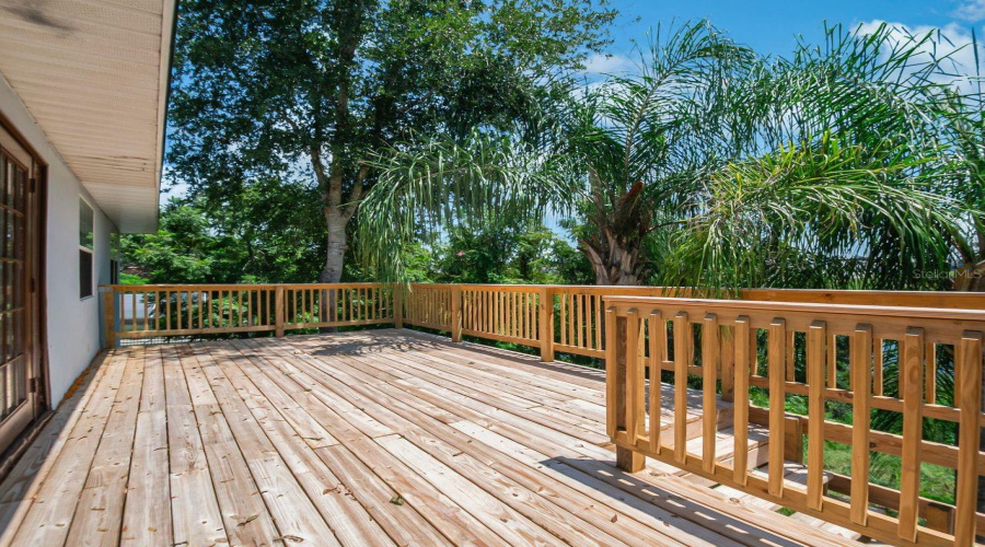 Haines City, Florida 33844, 4 Bedroom Bedrooms, ,3 Bathroombathrooms,Residential,For Sale,Crest,0,Mfrs5156220