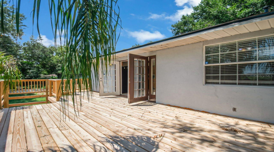 Haines City, Florida 33844, 4 Bedroom Bedrooms, ,3 Bathroombathrooms,Residential,For Sale,Crest,0,Mfrs5156220