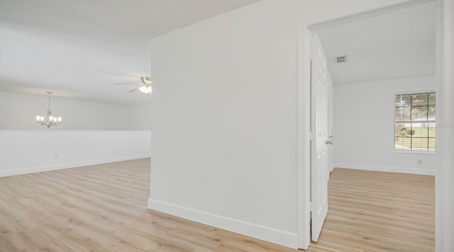 Haines City, Florida 33844, 4 Bedroom Bedrooms, ,3 Bathroombathrooms,Residential,For Sale,Crest,0,Mfrs5156220
