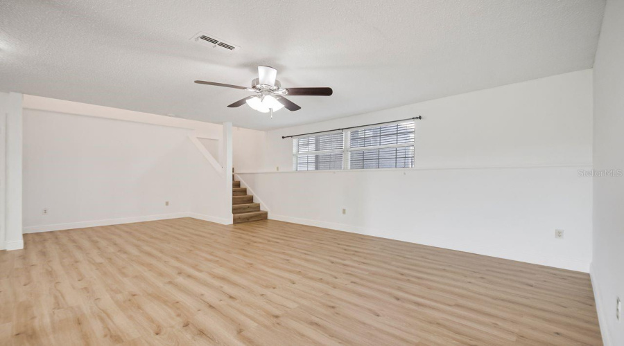 Haines City, Florida 33844, 4 Bedroom Bedrooms, ,3 Bathroombathrooms,Residential,For Sale,Crest,0,Mfrs5156220