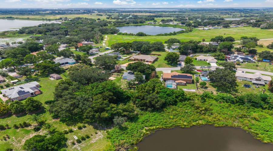 Haines City, Florida 33844, 4 Bedroom Bedrooms, ,3 Bathroombathrooms,Residential,For Sale,Crest,0,Mfrs5156220